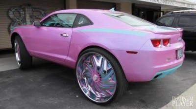 the-horror-barbies-pink-camaro-on-32-inch-wheels-video-53786-7.jpg